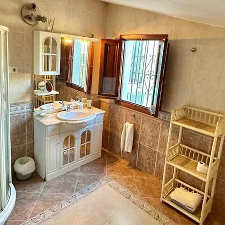Mit Privatpool Fuer 5 Personen Ca 135 Qm In Alhaurin El Grande, Andalusien Costa Del Sol *
